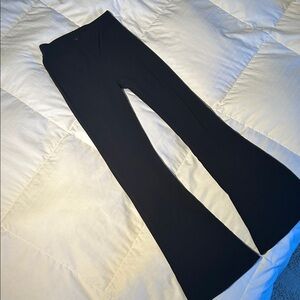 Women's Black Flared Leggings